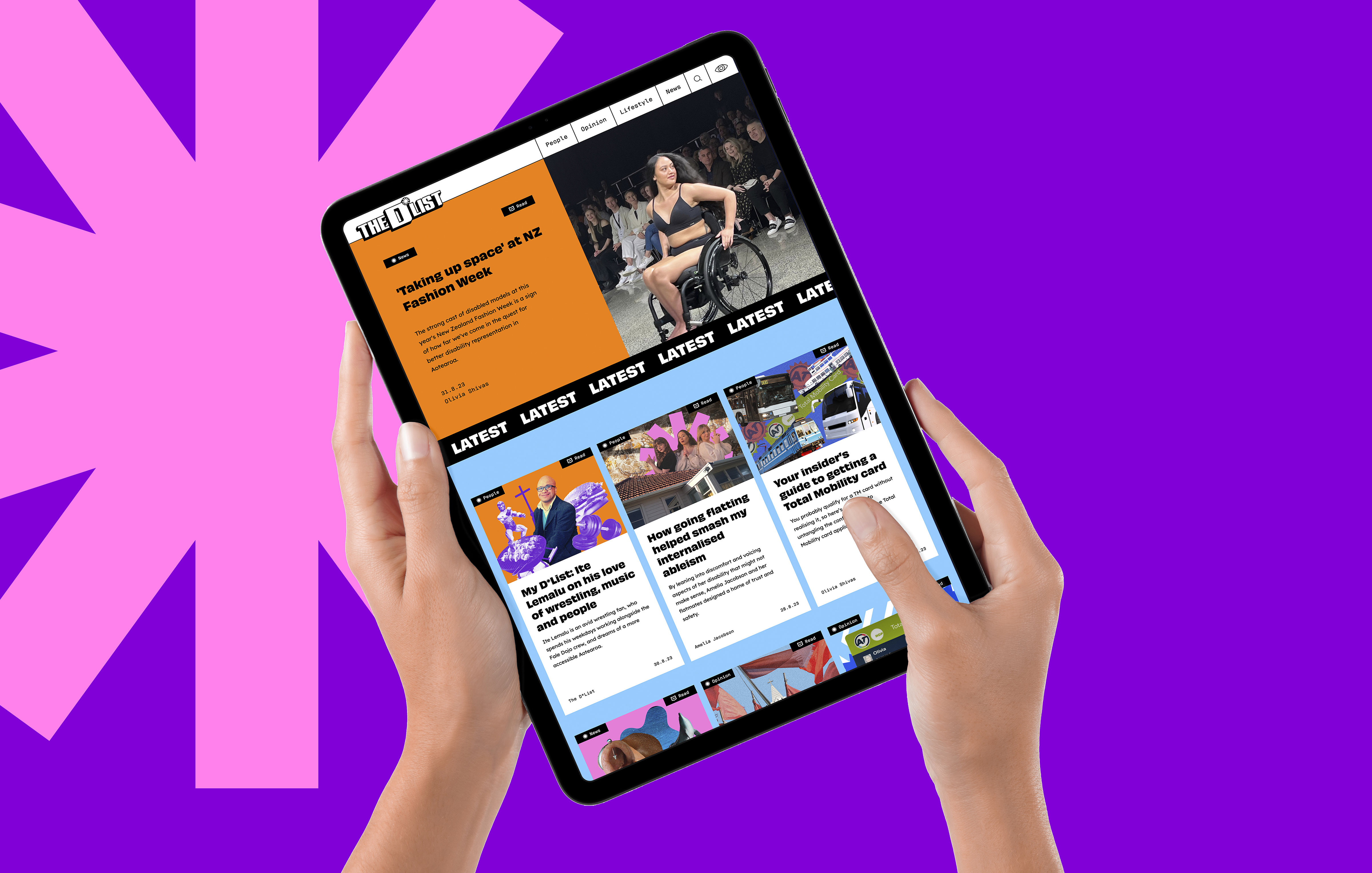 D List Holding Ipad B